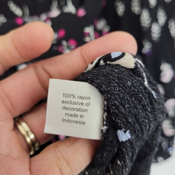 Lane Bryant Womens Floral Black Blouse 14/16 Rayon Long Sleeve JCT - Picture 5 of 9